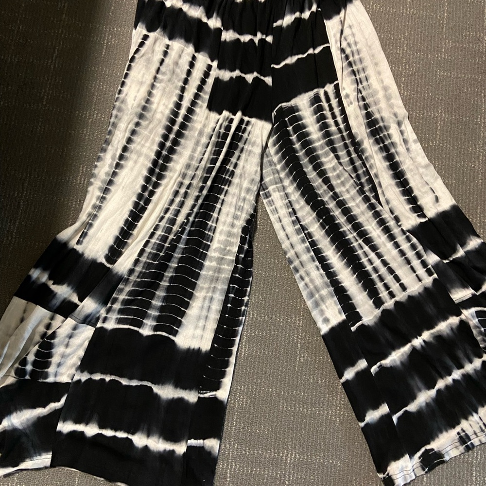Stylish Black and White Wide Leg Pants